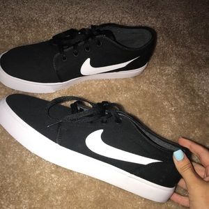 Nike shoes